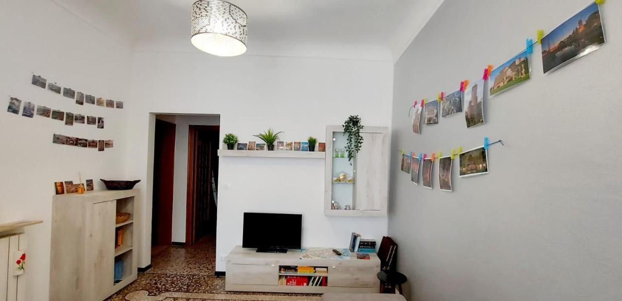Ca' Mariuccia. Appartamento A Un Passo Dal Mare Savona Exterior photo